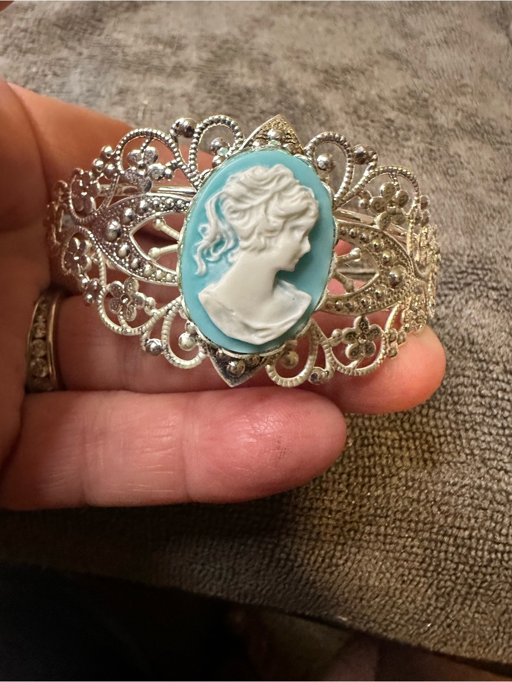 cameo Silver Filigree Bracelet with Turquoise and White Cameo